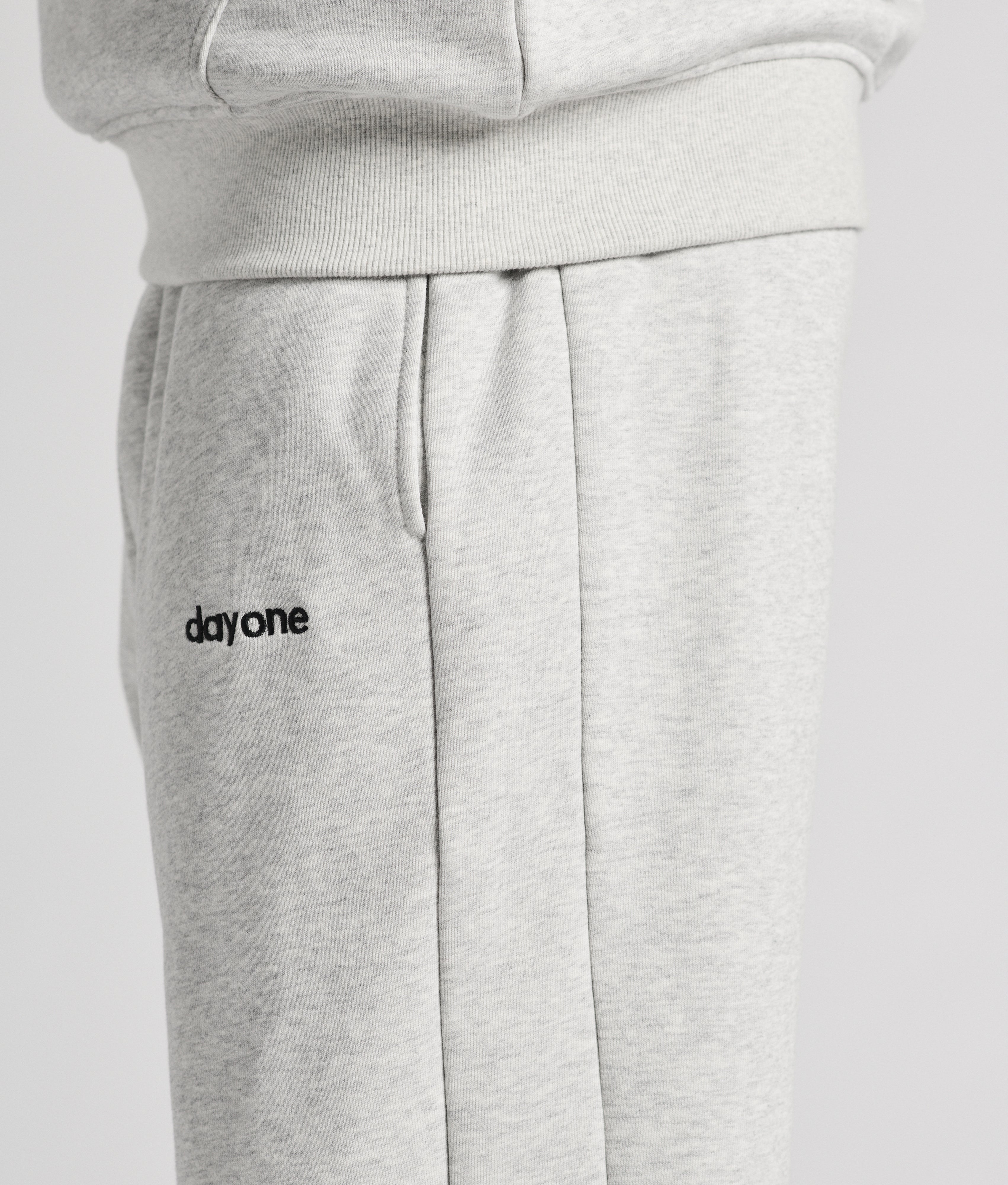 Crew Sweatpants Open Leg