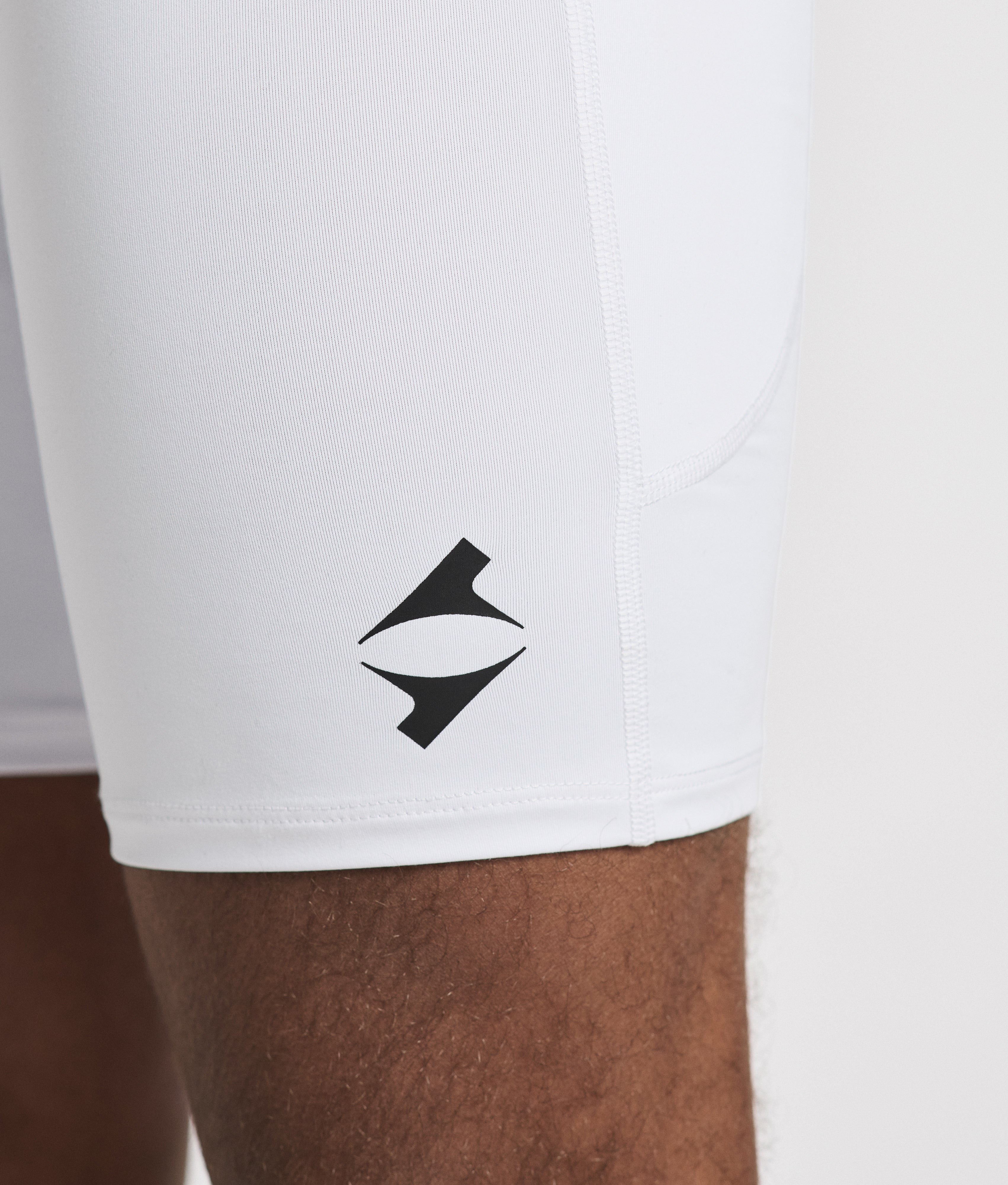 Compound Tights Short