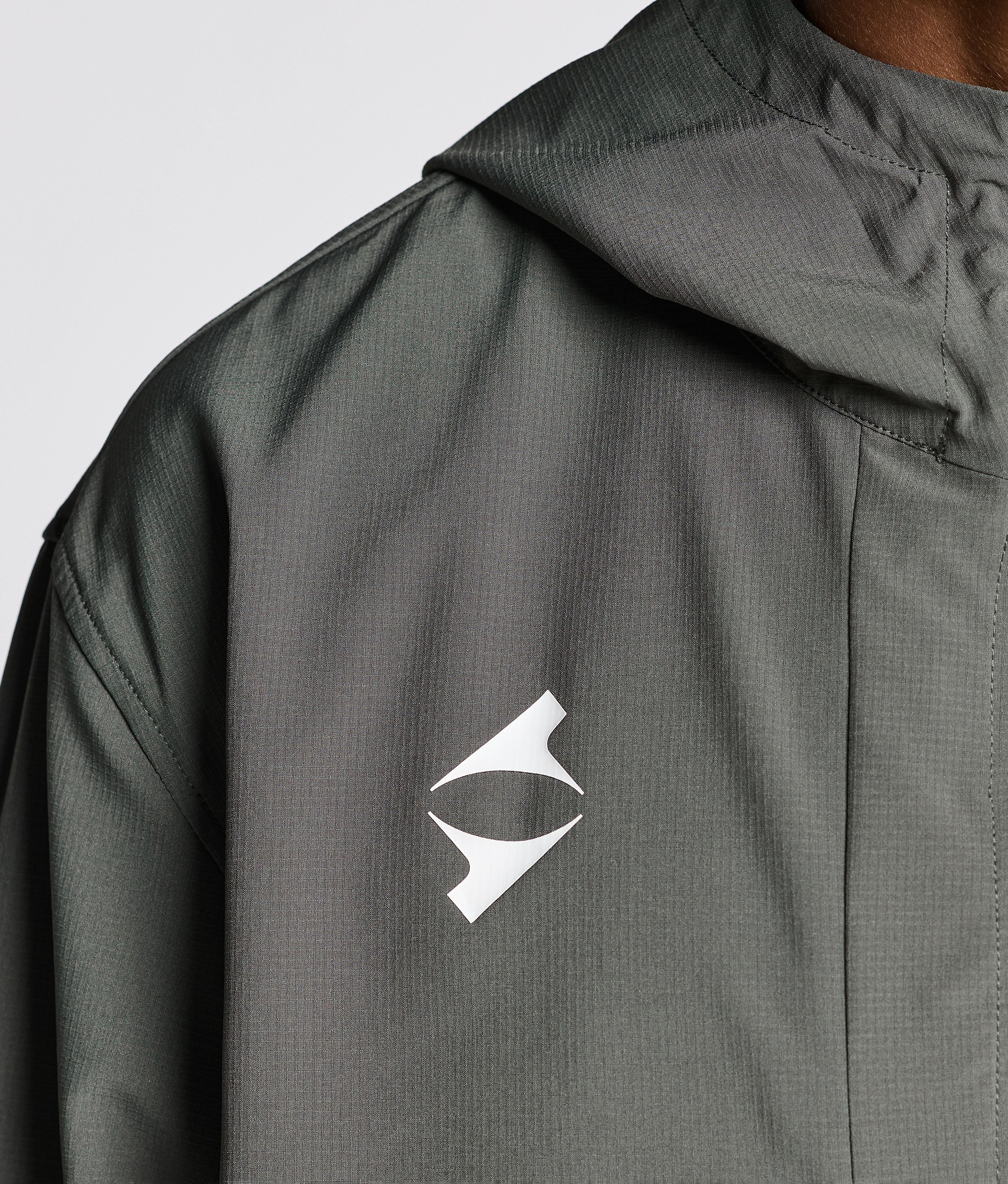 Performance Windbreaker