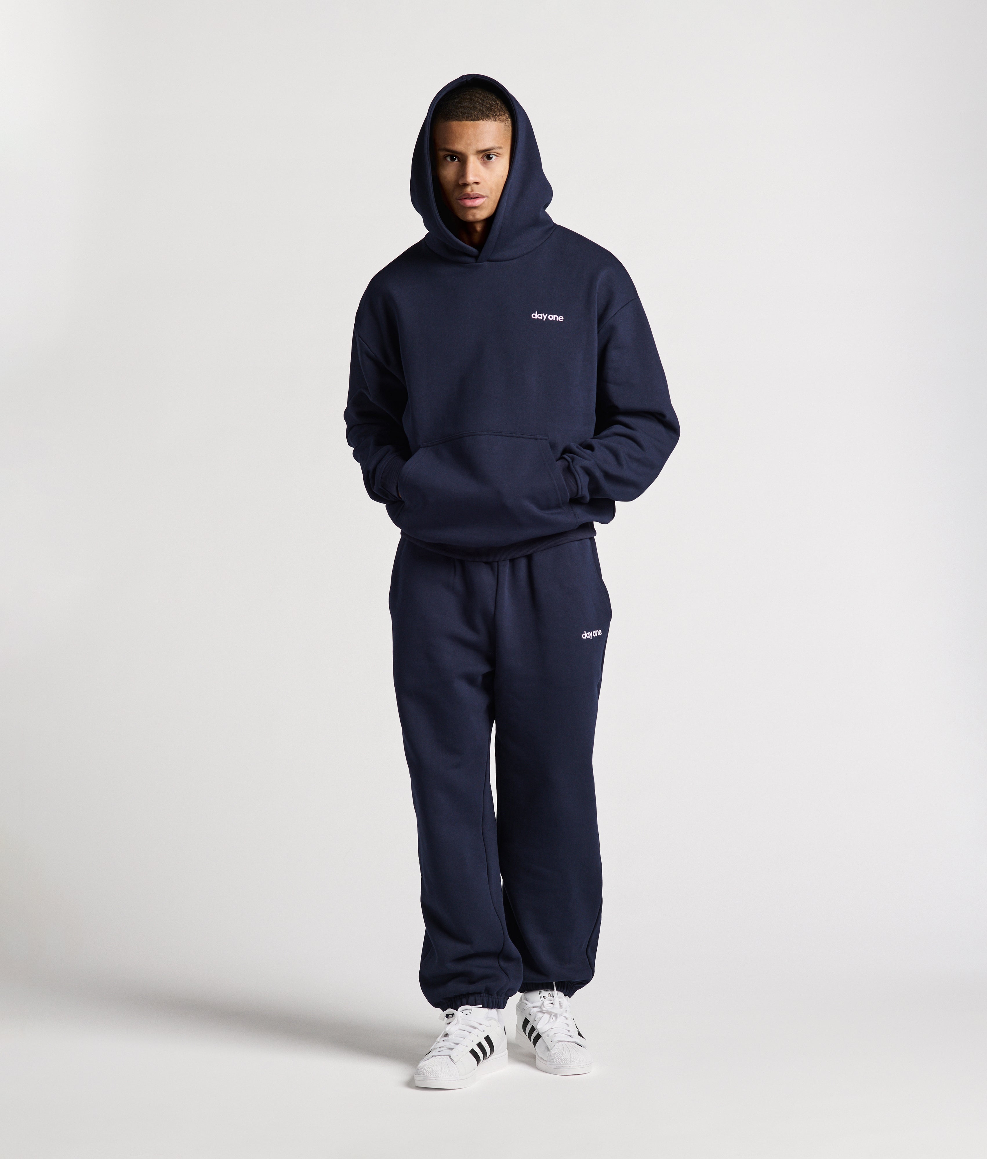 Crew Sweatpants Closed Leg