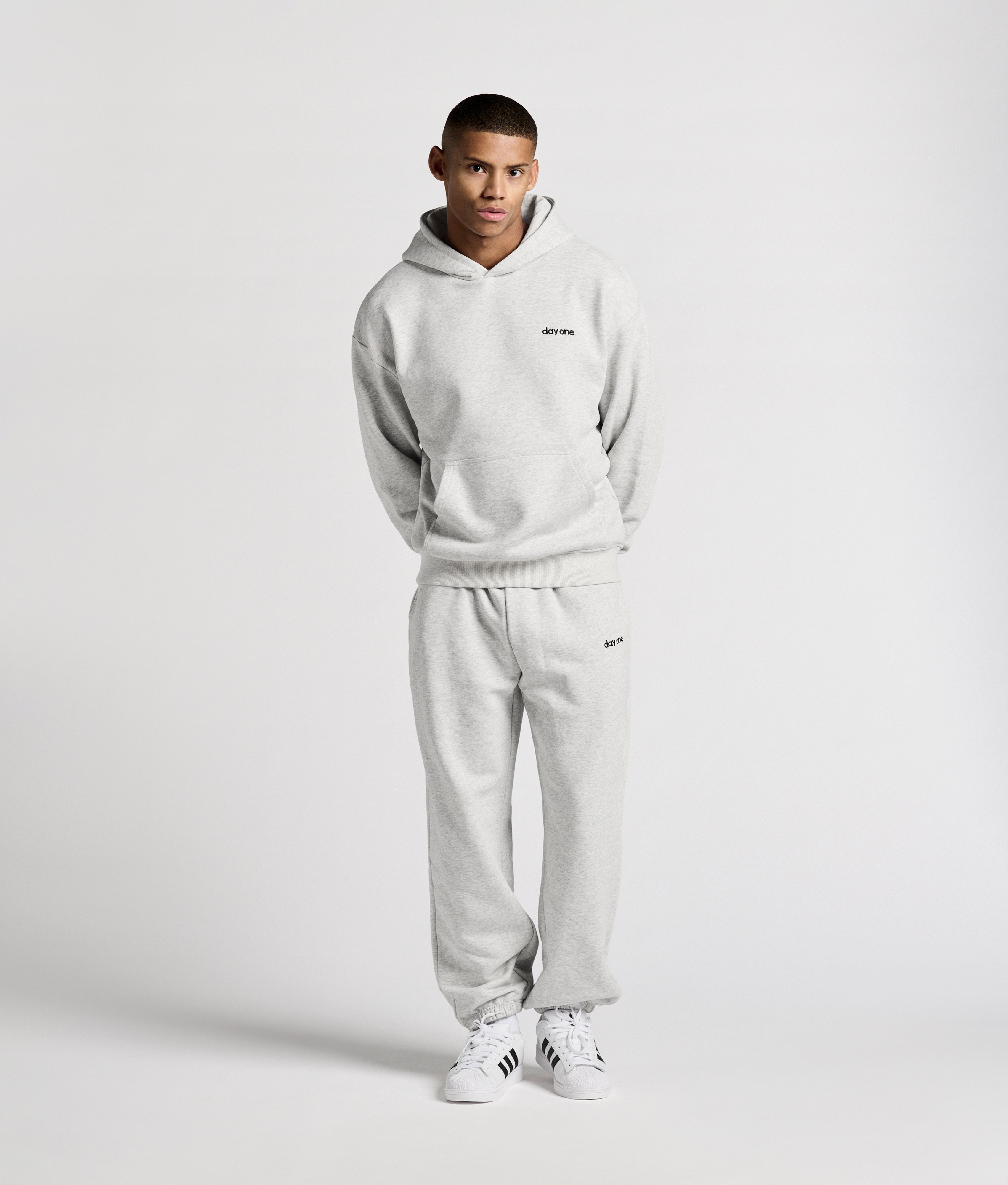 Crew Sweatpants Closed Leg