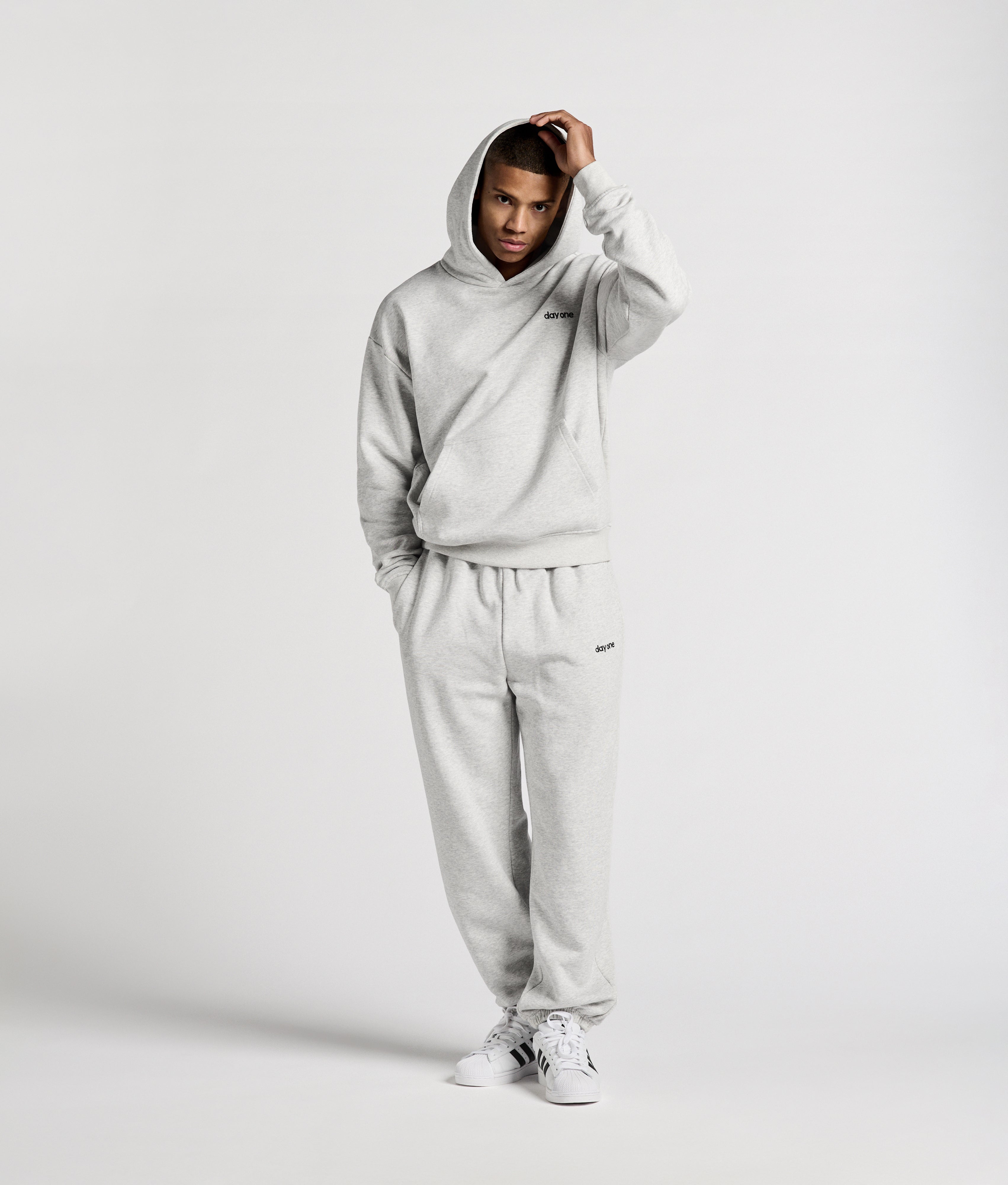 Crew Sweatpants Closed Leg