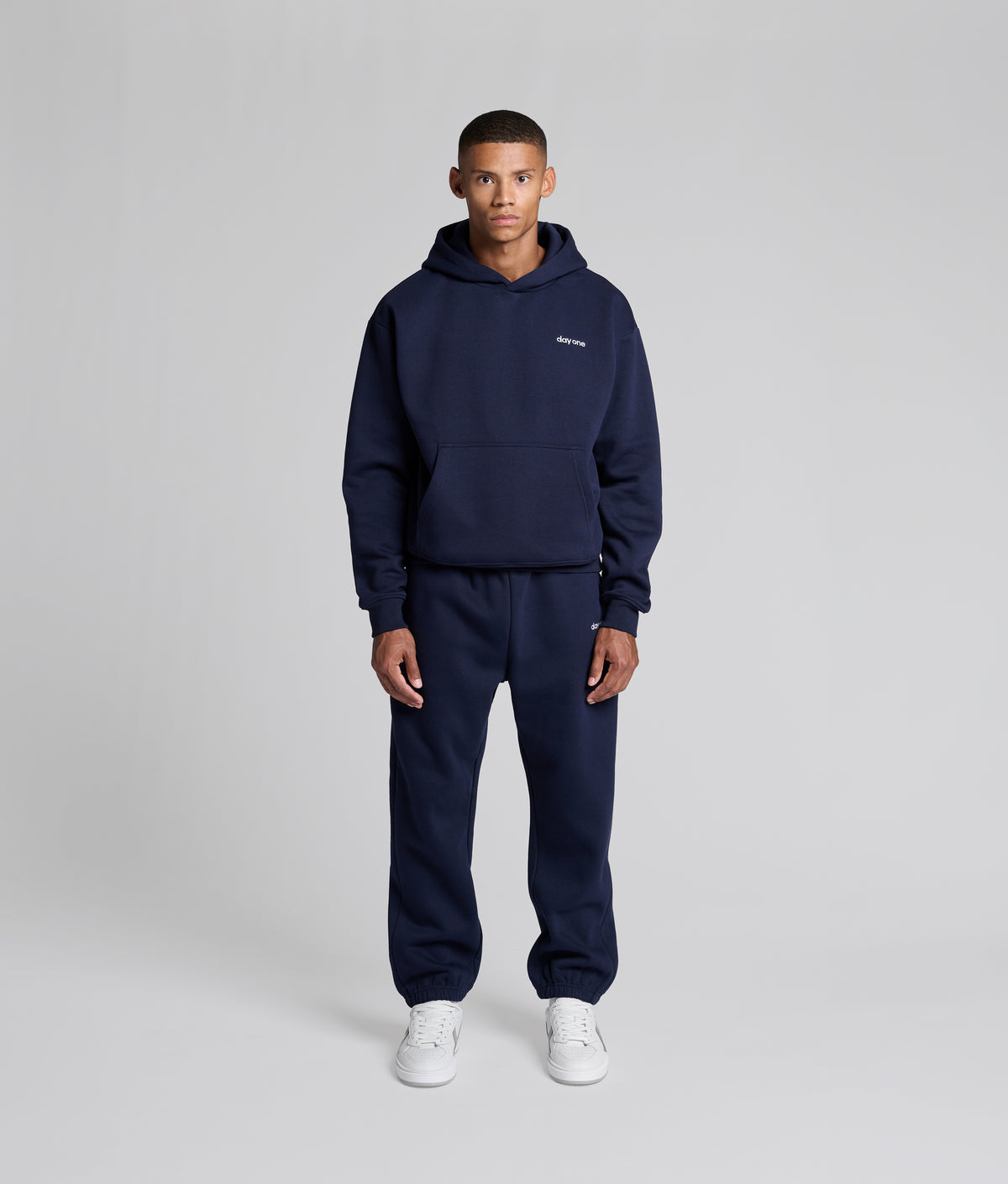 Crew Sweatpants Closed Leg