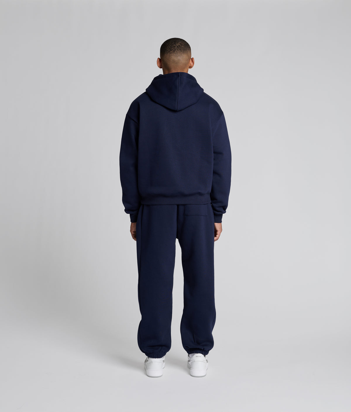 Crew Sweatpants Closed Leg